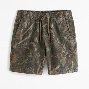 ABERCROMBIE & FITCH COURT SHORTS CAMO SIZE LARGE